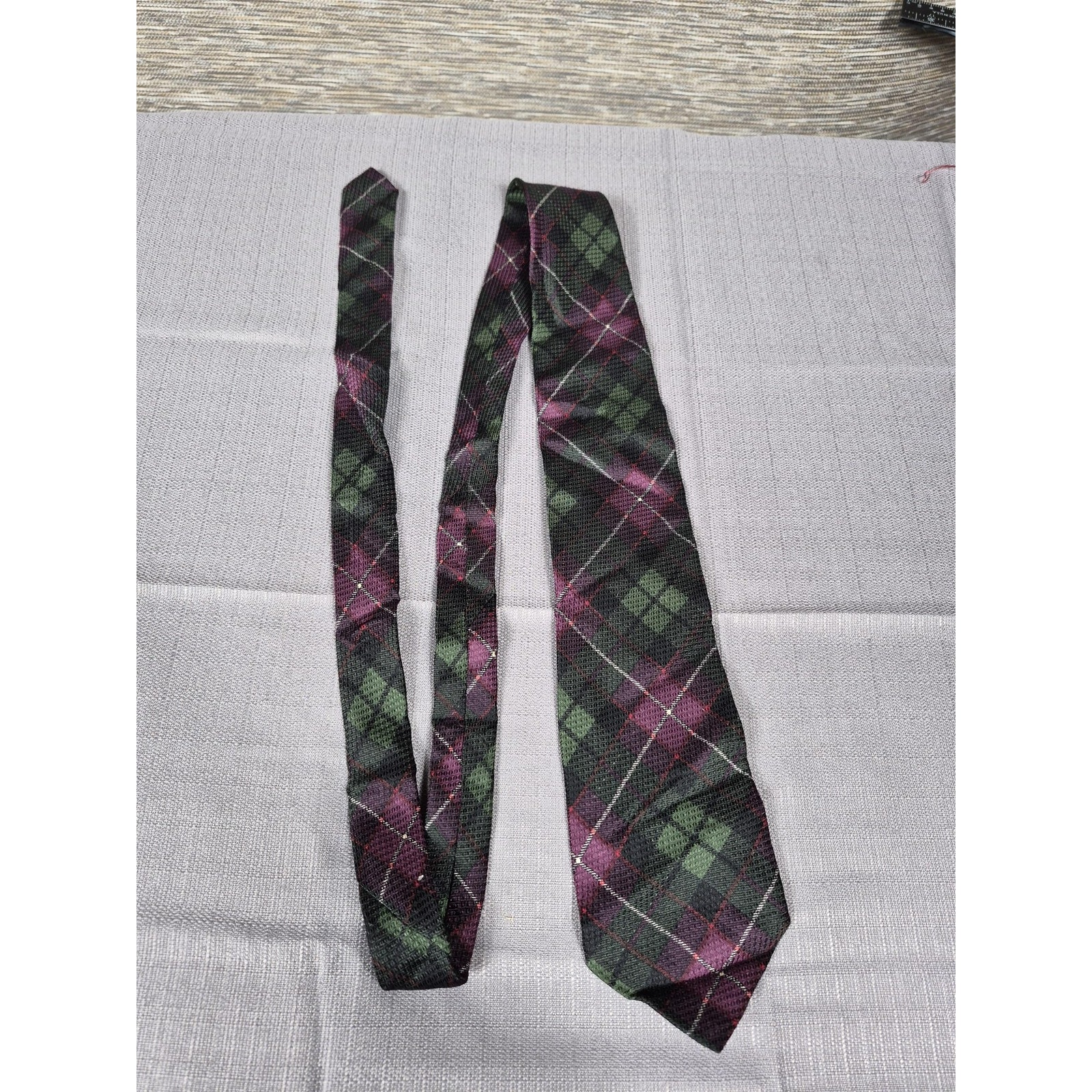 Mens Green Tartan Plaid Tie Classic Woven Necktie One Size Dress Business